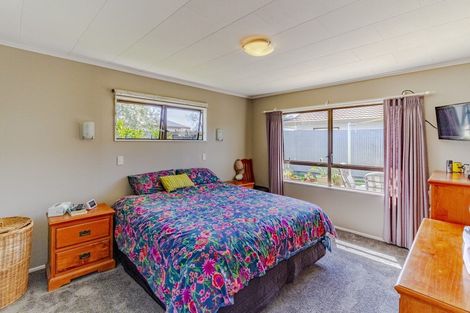 Photo of property in 138 Tait Drive, Greenmeadows, Napier, 4112