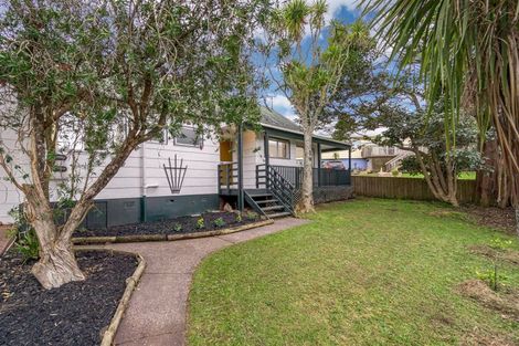 Photo of property in 4 Foley Place, Torbay, Auckland, 0632