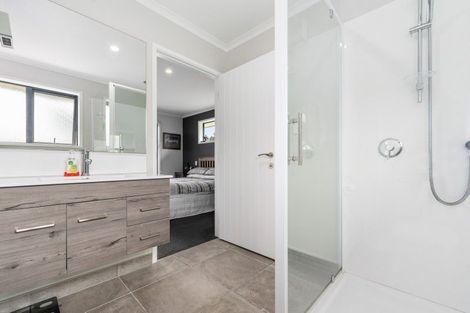 Photo of property in 29 Vogel Street, Halcombe, Feilding, 4779