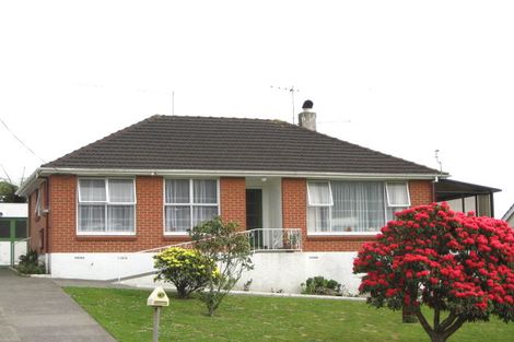 Photo of property in 103 Cook Street, Marfell, New Plymouth, 4310