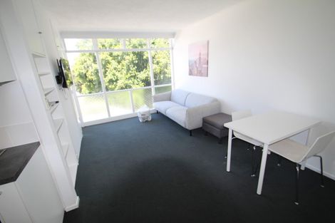 Photo of property in 67 St Vincent Avenue, Remuera, Auckland, 1050