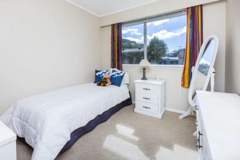 Photo of property in 1/9 Denver Grove, Totara Park, Upper Hutt, 5018