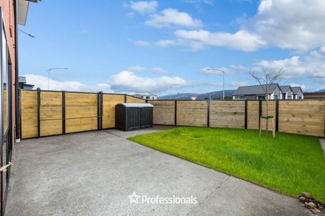 Photo of property in 3 Joseph Bolton Crescent, Wallaceville, Upper Hutt, 5018