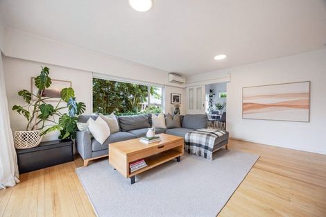 Photo of property in 2/14 Rowan Terrace, Te Atatu South, Auckland, 0610