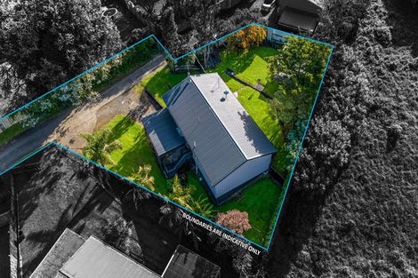 Photo of property in 60 Hamilton Drive, Waiuku, 2123