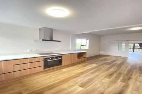 Photo of property in 53 Walmer Road, Point Chevalier, Auckland, 1022