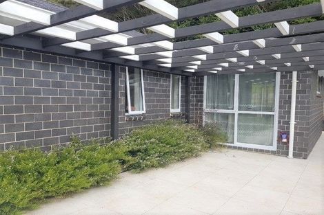 Photo of property in 17 Banks Boulevard, Whitby, Porirua, 5024