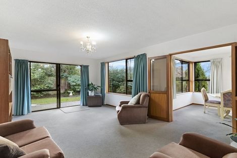 Photo of property in 2/12 Algie Place, Avonhead, Christchurch, 8042