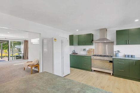 Photo of property in 65 Gillespies Road, Birchville, Upper Hutt, 5018