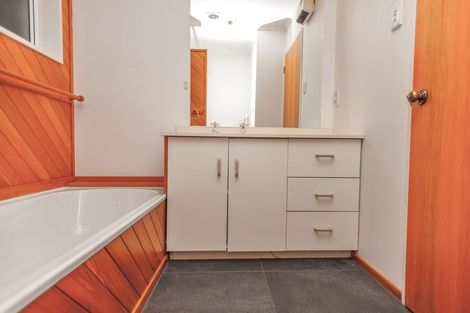 Photo of property in 15a Radnor Street, St Albans, Christchurch, 8014