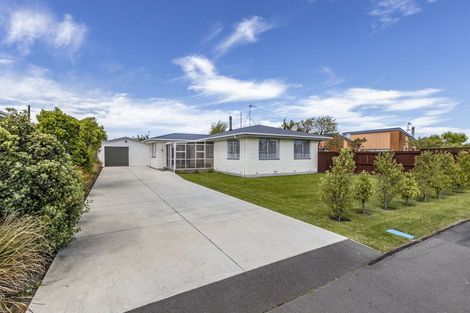Photo of property in 76 Bush Street, Rangiora, 7400