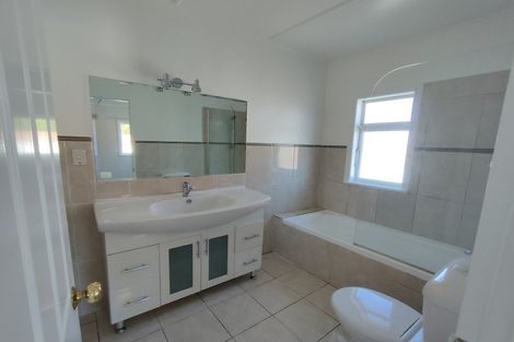 Photo of property in 22 Northboro Road, Hauraki, Auckland, 0622