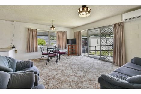 Photo of property in 1/108 Gloucester Road, Manurewa, Auckland, 2102