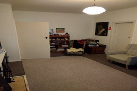 Photo of property in 21 Warwick Street, Wilton, Wellington, 6012