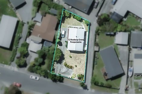 Photo of property in 12 Hookway Grove, Paraparaumu, 5032