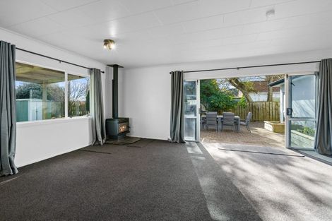 Photo of property in 35 Carlyle Street, Leamington, Cambridge, 3432