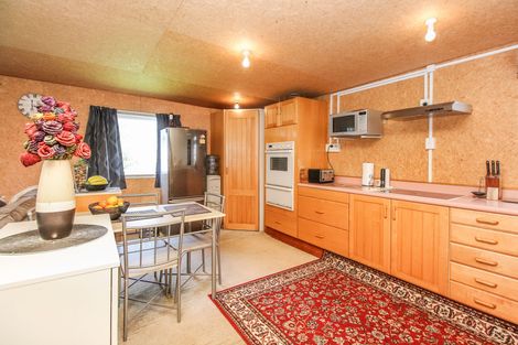 Photo of property in 5 Karina Place, Glen Eden, Auckland, 0602