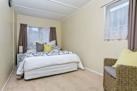 Photo of property in 1/91 Bond Crescent, Forrest Hill, Auckland, 0620