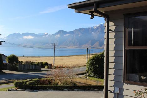 Photo of property in 283 Lakeview Terrace, Lake Hawea, Wanaka, 9382