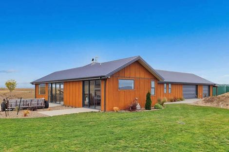 Photo of property in 14 Crawford Lane, Waikerikeri, Alexandra, 9393