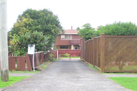 Photo of property in 2/17 Central Avenue, Papatoetoe, Auckland, 2025