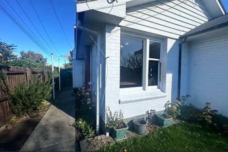 Photo of property in 121 Hamilton Avenue, Ilam, Christchurch, 8041