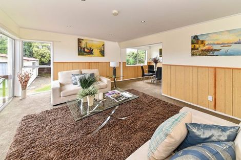 Photo of property in 105 Mahia Road, Wattle Downs, Auckland, 2103