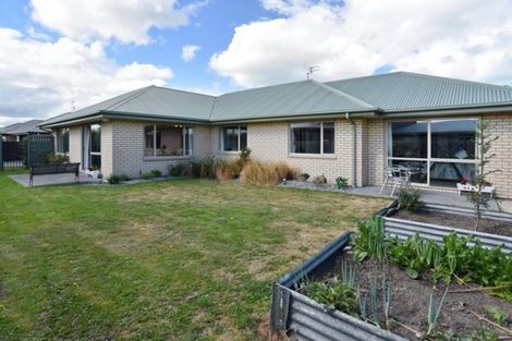 Photo of property in 73 Allison Crescent, Kaiapoi, 7630