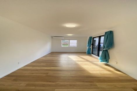 Photo of property in 53 Walmer Road, Point Chevalier, Auckland, 1022