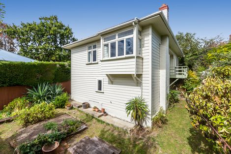Photo of property in 24 Springhill Road, Mornington, Dunedin, 9011