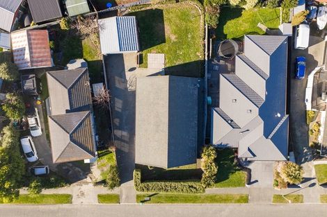 Photo of property in 56 Grimseys Road, Redwood, Christchurch, 8051