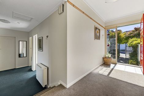 Photo of property in 12 Pioneer Crescent, Helensburgh, Dunedin, 9010