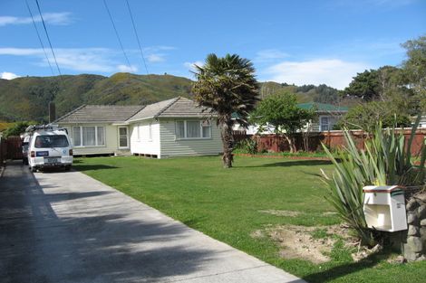 Photo of property in 50 Westminster Road, Wainuiomata, Lower Hutt, 5014