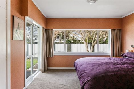 Photo of property in 2 Emily Street, Riverdale, Gisborne, 4010