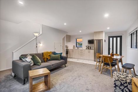 Photo of property in 6/21 Titoki Street, Te Atatu Peninsula, Auckland, 0610