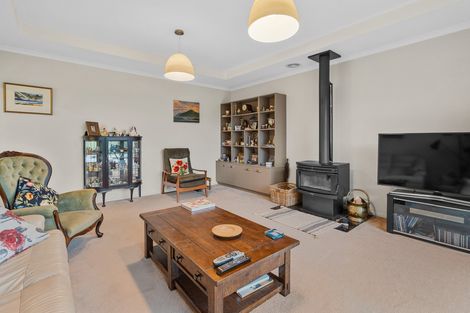 Photo of property in 24 Carrington Drive, Carterton, 5713