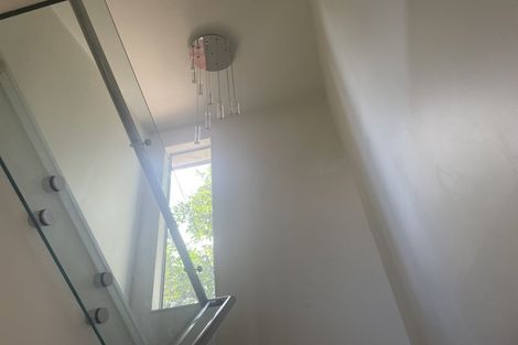 Photo of property in 2/94 Glamorgan Drive, Torbay, Auckland, 0630