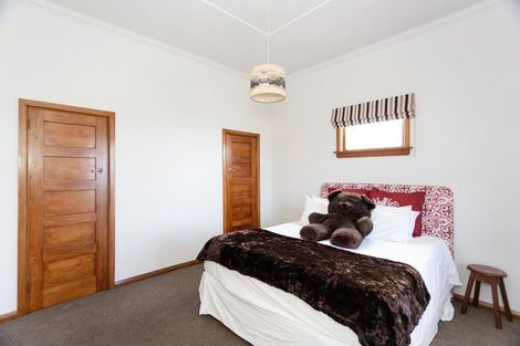 Photo of property in 42 Tyne Street, South Hill, Oamaru, 9400