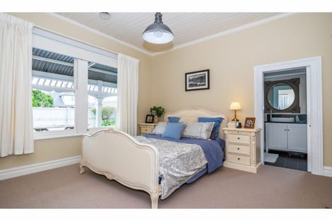 Photo of property in 290 Church Street, West End, Timaru, 7910