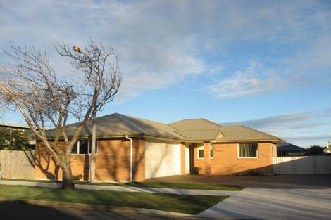 Photo of property in 20 Clifton Street, Windsor, Invercargill, 9810