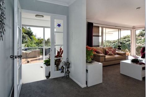 Photo of property in 191 Shaw Road, Oratia, Auckland, 0604