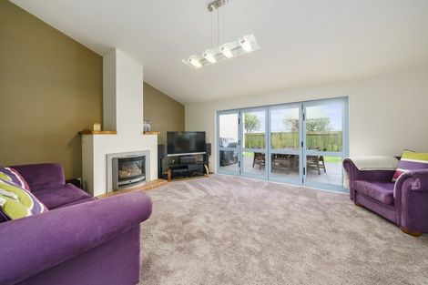 Photo of property in 60 Navigation Drive, Whitby, Porirua, 5024
