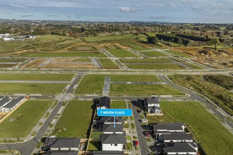 Photo of property in 7 Woven Place, Karaka, Papakura, 2113