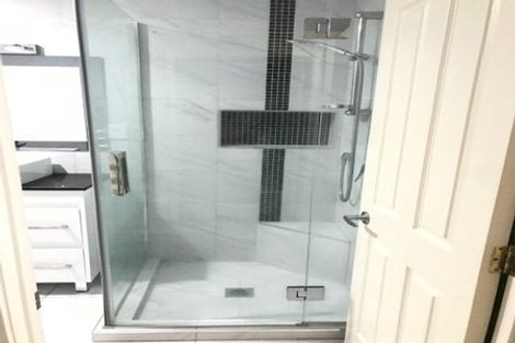 Photo of property in 100 Westerham Drive, Dannemora, Auckland, 2016