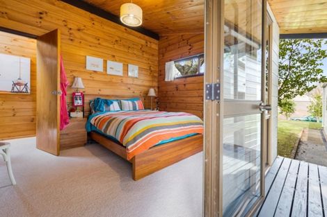 Photo of property in 66 Churchouse Road, Greenhithe, Auckland, 0632