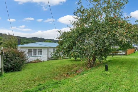 Photo of property in 58 Coast Road, Wainuiomata, Lower Hutt, 5014