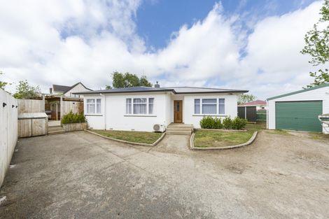 Photo of property in 10 Pitama Road, Awapuni, Palmerston North, 4412