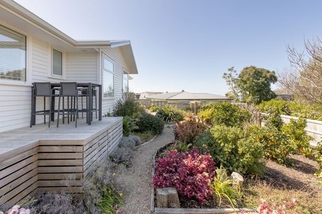 Photo of property in 61 Margaret Drive, Omokoroa, 3114