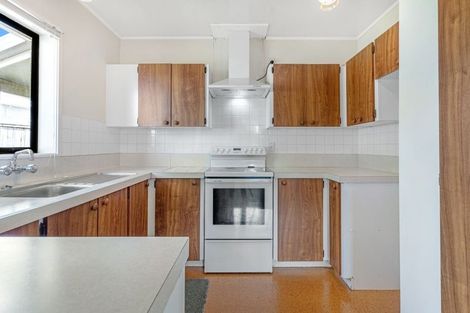 Photo of property in 70 Sandspit Road, Waiuku, 2123