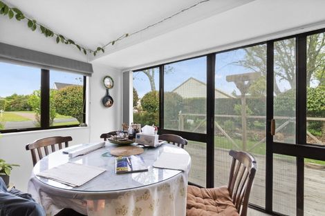 Photo of property in 19 Kingfisher Way, Te Kowhai, Hamilton, 3288